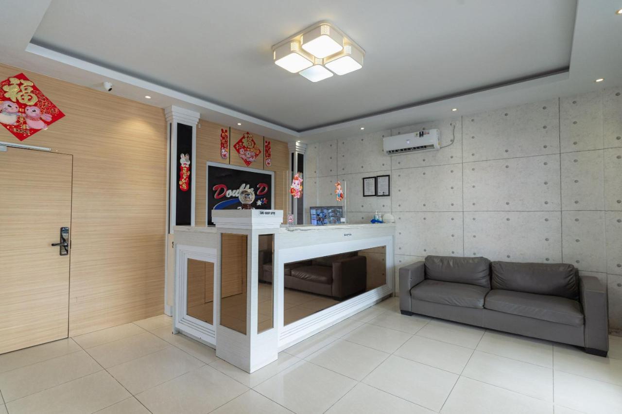 Hotel Reddoorz At Nagoya Indah Batam Esterno foto