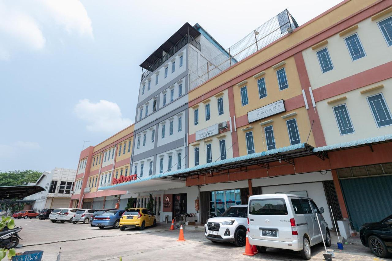 Hotel Reddoorz At Nagoya Indah Batam Esterno foto