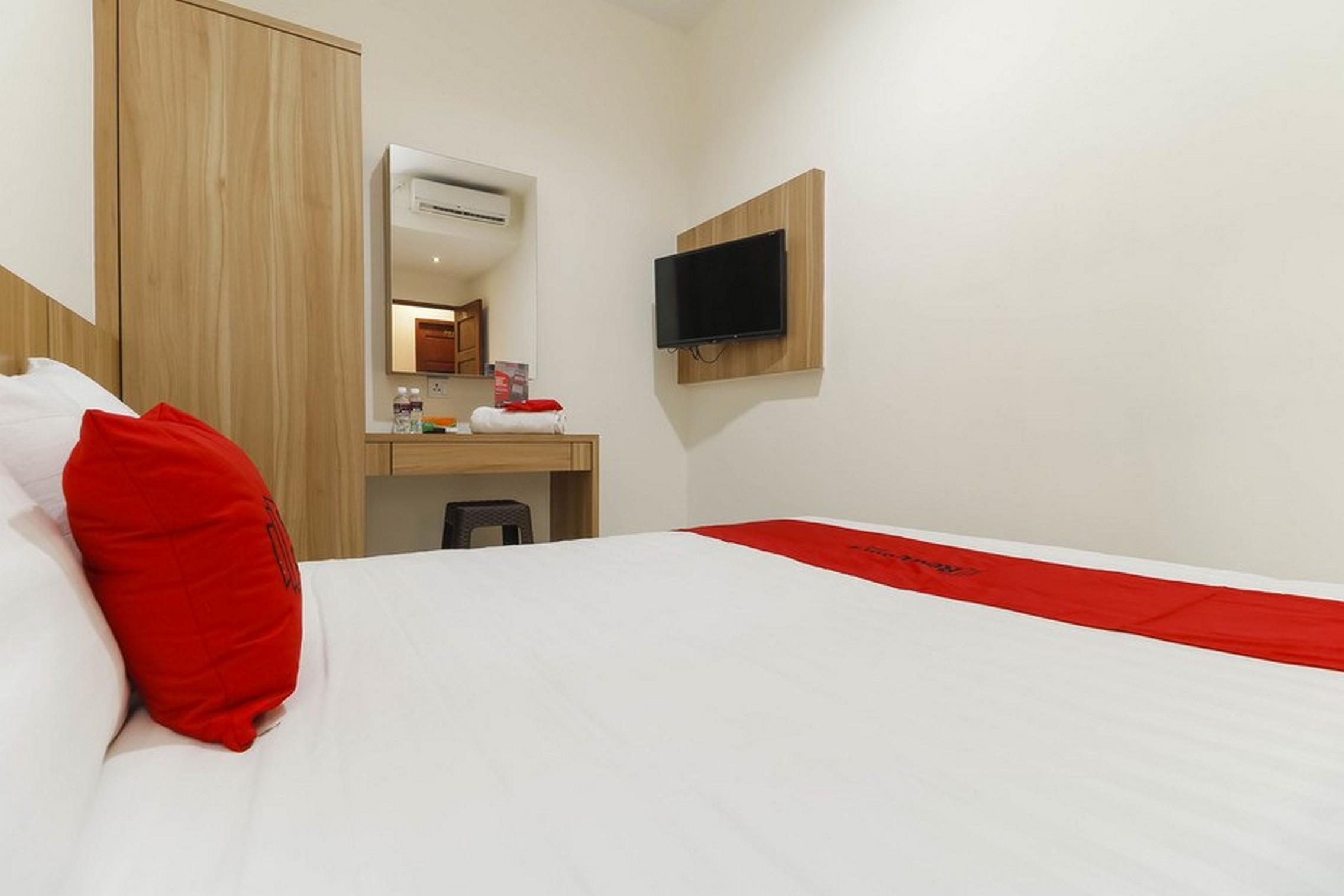 Hotel Reddoorz At Nagoya Indah Batam Esterno foto